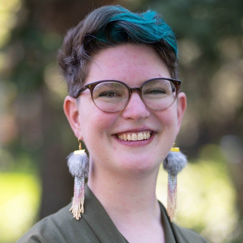 Elise Goss-Alexander headshot