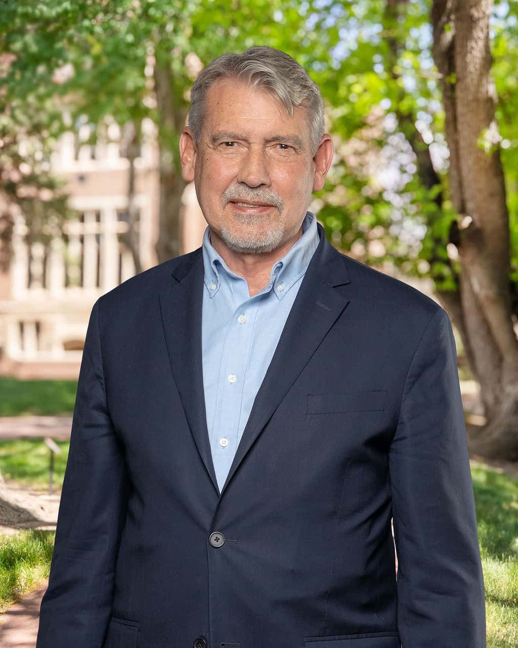 Fritz Mayer headshot