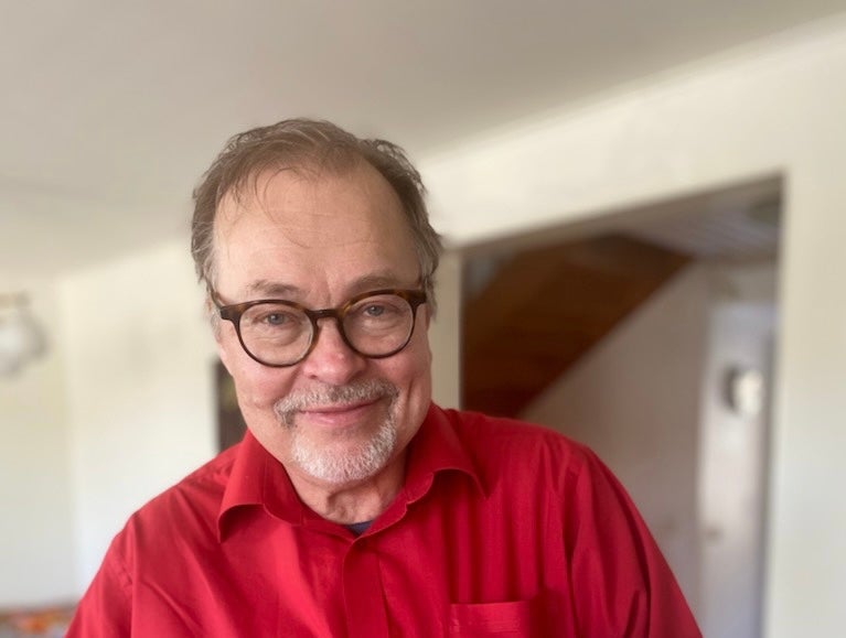 Mikael Sandlund headshot