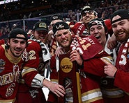 DU men's hockey team celebrating
