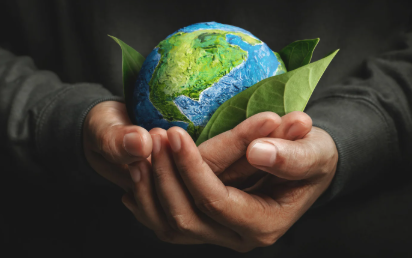 Planet in hands