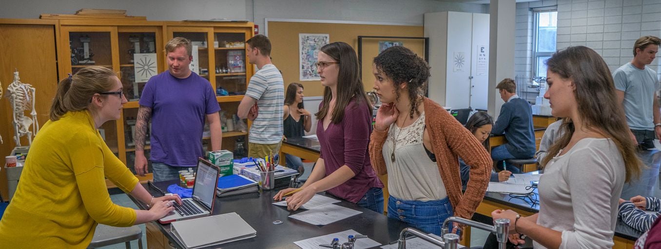 students in chemistry class