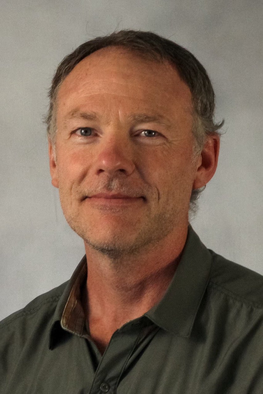 Sean Connin headshot