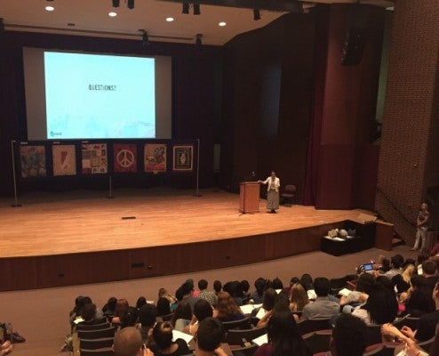 auditorium-with-presentation-screen