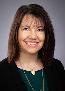 Nikol Harder headshot