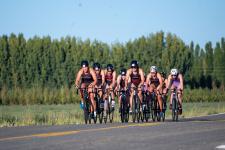 women triathlon cycling