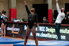 lynnzee-brown-gymnastics-competition