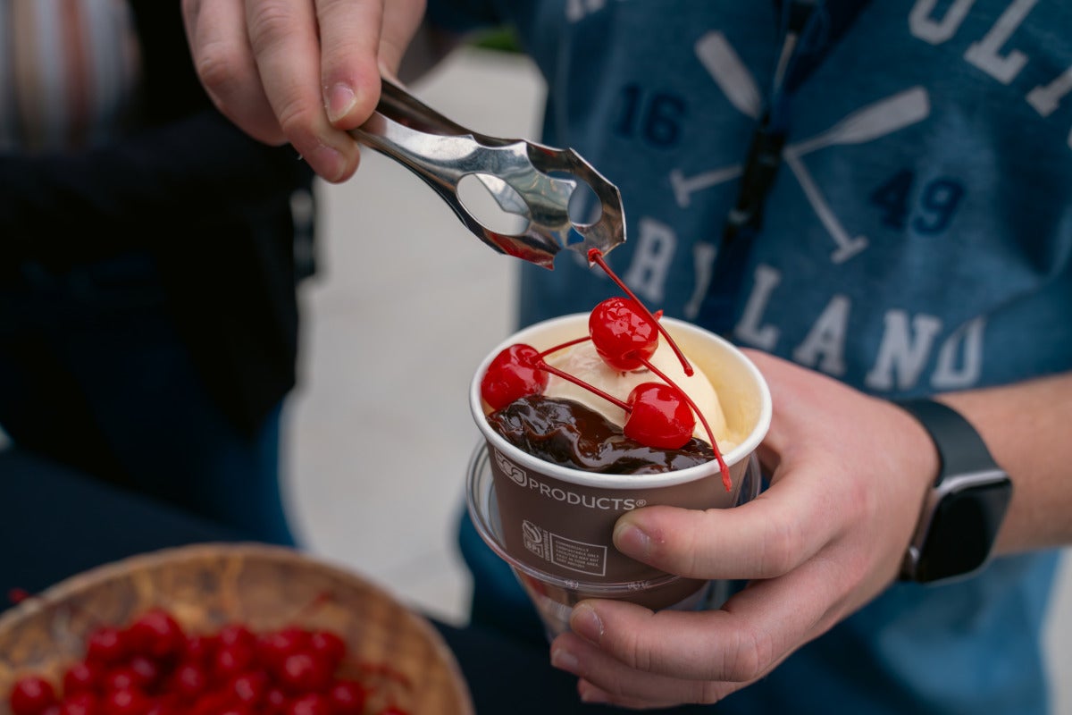 Sundaes 4