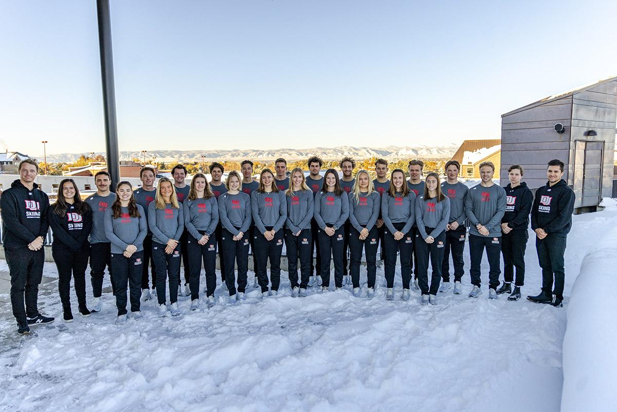 The DU ski team poses for a team photo.