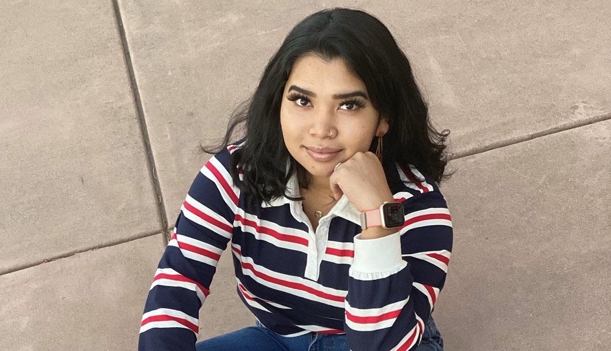 DU graduate Mi Nai San.