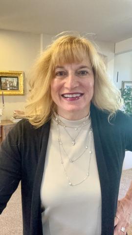 Profile photo of Suehnholz. 