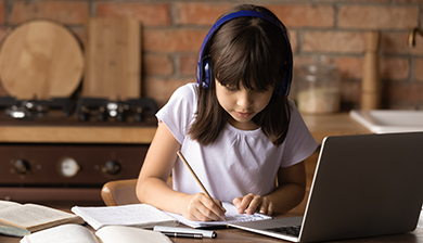 Kid Learning on Computer